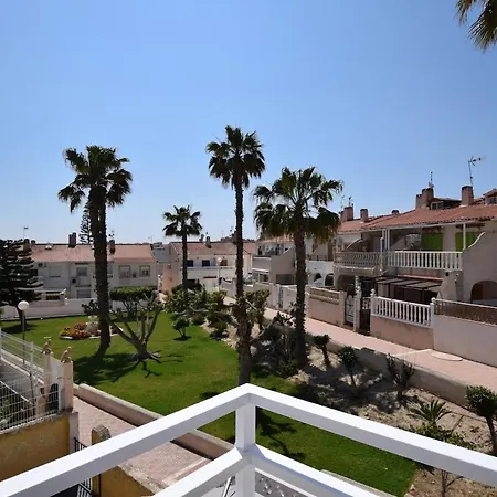 Cozy Townhouse With Terrace Near La Mata Apartment *