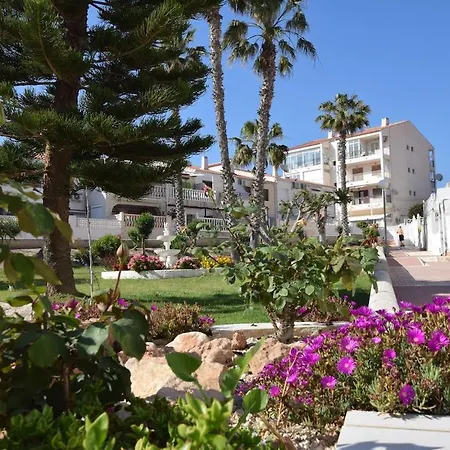 Apartment Cozy Townhouse With Terrace Near La Mata *