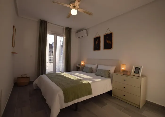 Cozy Townhouse With Terrace Near La Mata *