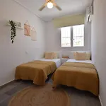 Cozy Townhouse With Terrace Near La Mata *